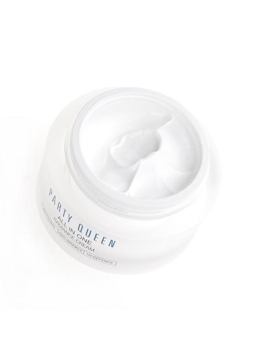 Party%20Queen%20-%20ALL%20IN%20ONE%20anti-wrinkle%20UV%20protection%20Radiance%20Cream%20-%20Image%204