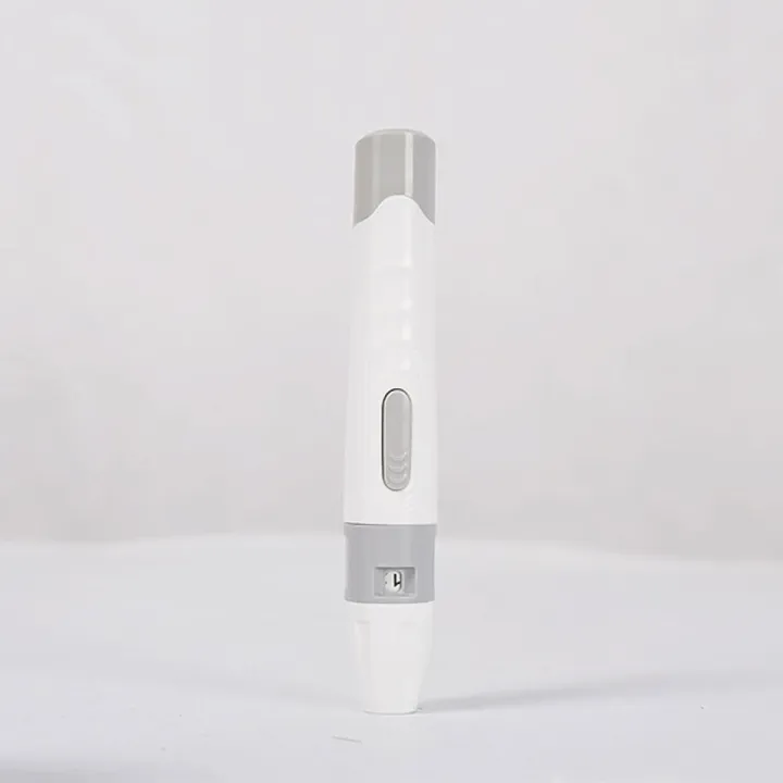 Lifecare%20%7C%20Blood%20Sugar%20Test%20Pen%20%E2%80%93%20Comfortable%20Finger%20Prick%20Device%20-%20Image%204