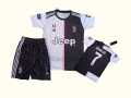 Cristiano Ronaldo Juventus FOOTBALL 2019/20 KIT FOR KID 5 TO 13 YEAR. 