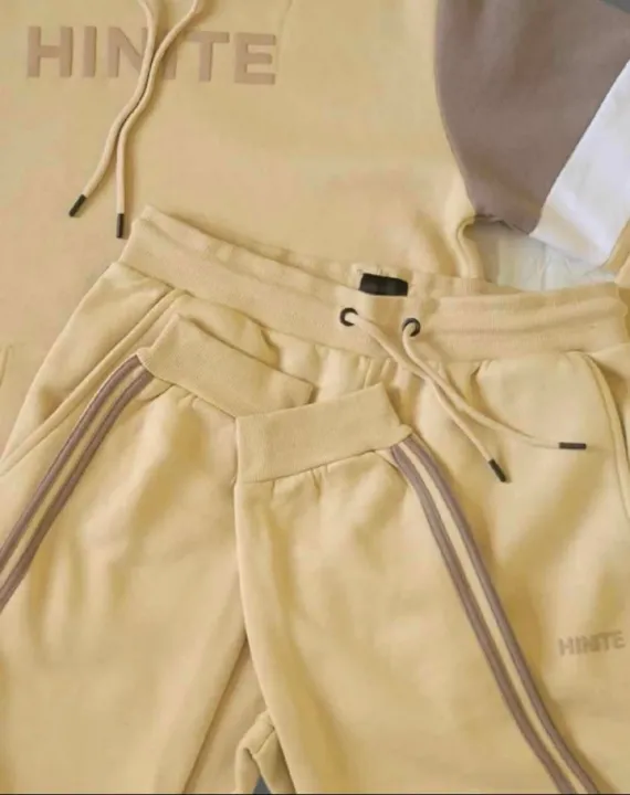 Hinite%20Heavy%20Fleece%20Winter%20Tracksuit%20for%20Men%20-%20Export%20Quality%20-%20Image%202