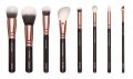 Zoeva 15 Pieces Makeup Brushes With Pouch. 