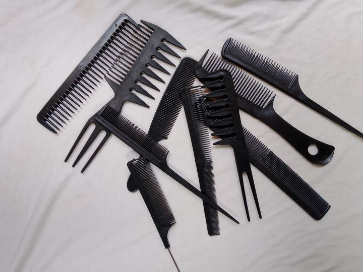 "10%20Pcs/Lot%20Kids%20Anti-Static%20Hair%20Brush%20&%20Comb%20Set%20-%20Perfect%20for%20Children's%20Hairstyles,%20Tangle-Free,%20Gentle%20Detangling,%20and%20Styling%20Tools"%20-%20Image%205