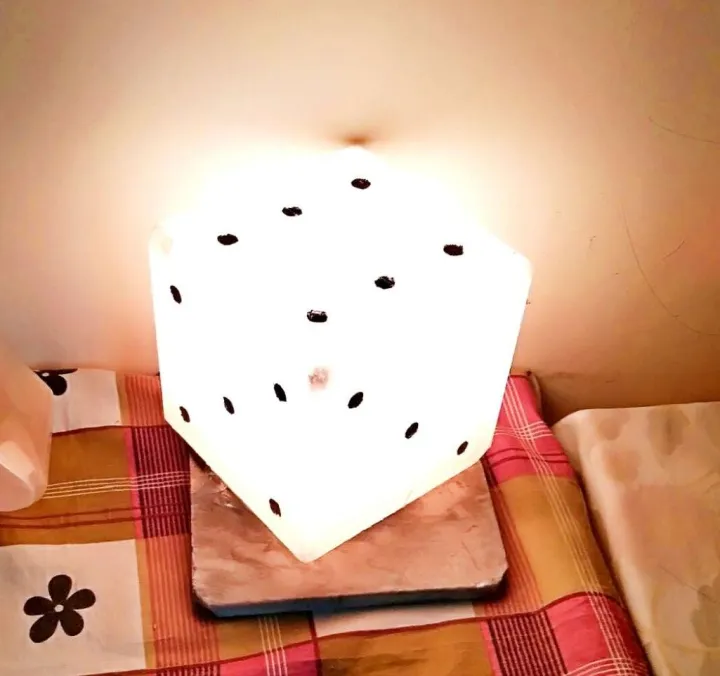 Salt%20lamp%20Ludoo%20die%20Chaka%20-%20Image%209