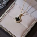 1 Pc Zircon Four-leaf Clover Necklace Double Sided Shell Clavicle Necklace for Woman Gift. 