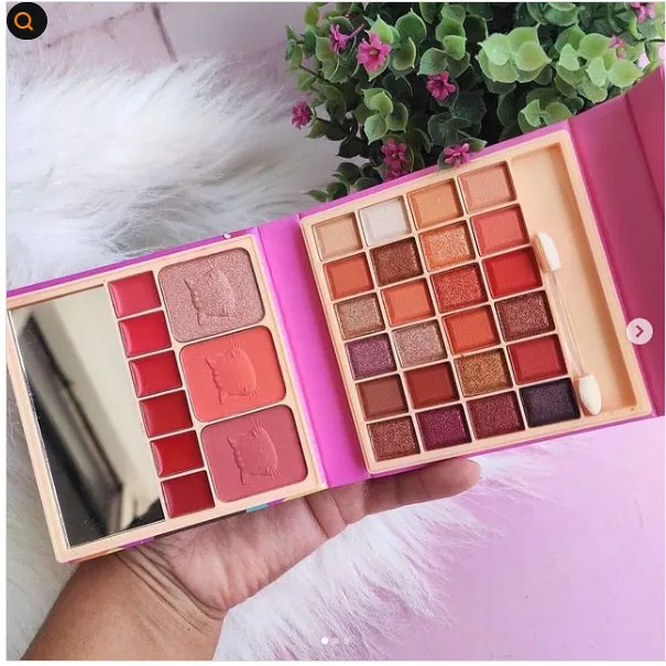 Cute%20Mini%20Makeup%20%20Book%20Eye%20Shadow%20+%20Highlighter%20+%20Matte%20Lipstick%20Palette%20pink%20-%20Image%203