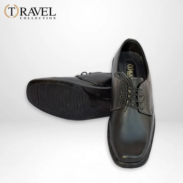 Travel%20Collection%20-%20School%20Shoes%20for%20Boys%20-%20Best%20Quality%20Laces%20School%20Shoes%20-%20Black%20Color%20-%20Image%204