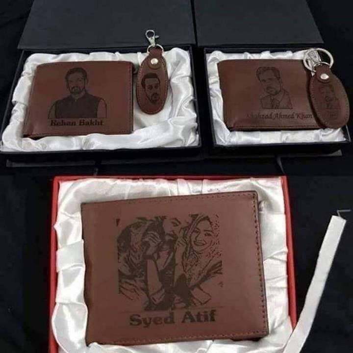 Customised name and picture engraved wallet and keychain gift