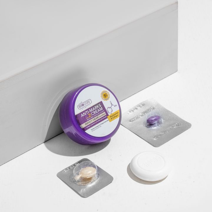 Biocos%20Anti%20Marks%20Cream%20%E2%80%93%20Dark%20Spot%20Remover%20&%20Acne%20Spot%20Treatment%20with%20Azelaic%20Acid,%20Niacinamide%20&%20Collagen%20%7C%20Brightening%20&%20Hydrating%20for%20Radiant,%20Whitening%20Skin%20%7C%20Anti-Aging%20&%20UV%20Protection%20-%2016gm%20-%20Image%203