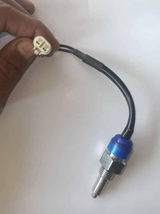 reverse%20lamp%20switch%20geniune%20changan%20karvaan%20-%20Image%203