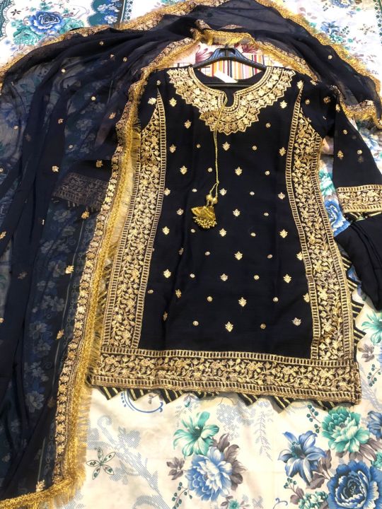 B.B.A%20Eid%20Arrival%20Stitched%20Merab%20Full%20Embroidered%203%20Piece%20Dress%20For%20Women's%20Fashion%20-%20Image%207