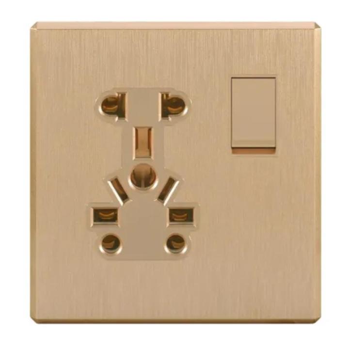 Multi socket 10pin 13amp Light plug