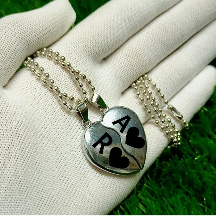 New%20Magnetic%20Couples%20Heart%20Pendant%20Necklace%20-%20Adjustable%20Stainless%20Steel%20with%20Custom%20Engraving%20-%20Image%207