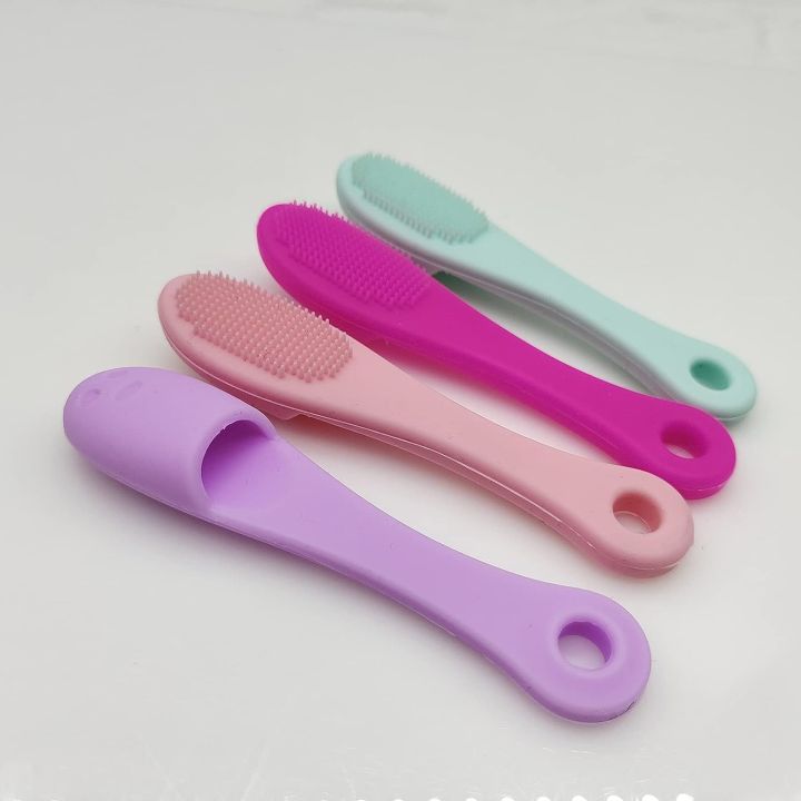 Silicone%20Face%20Cleaner%20Blackhead%20Remover%20Brush%20Cleanser%20Nose%20Pore%20Brush%20Finger%20Scrubber%20Tool%20Facial%20Skin%20Cleaner%20Massage%20Brush%20-%20Image%202