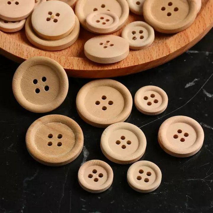 12 Pcs/Set Mixed Wooden Buttons Natural Color Round 4-Holes Shirt Standard Size