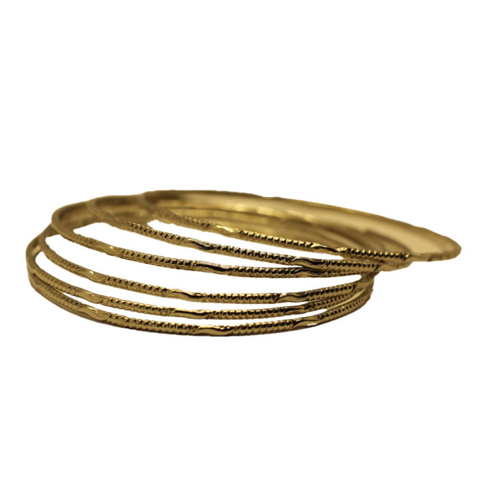 Silver metal bangles for girls Silver metal bangles for women, pack of 12 silver metal bangles for ladies available sizes are 2", 2.25", 2.50"