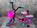 Two wheeler 16  Inch Cycle With Brakes Suiable for 5 to 10 years For Girls. 