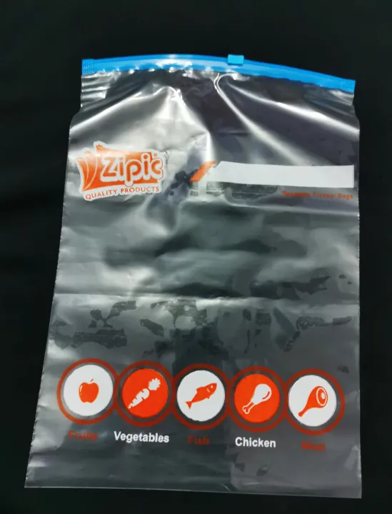 Pack%20of%2010%20Transparent%20Large%20size%20Freezer%20bags%20,%20Plastic%20zip%20bags%20,%20Zip%20lock%20bags%20-%20Image%205