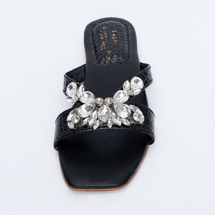 Stylish%20Trendy%20Unique%20Slides%20Having%20Crystal%20Stone%20Strips%20on%20the%20top%20For%20women%20-%20Image%207