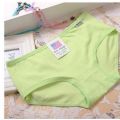 IELGY Solid color panties women's mid-waist cotton fabric. 