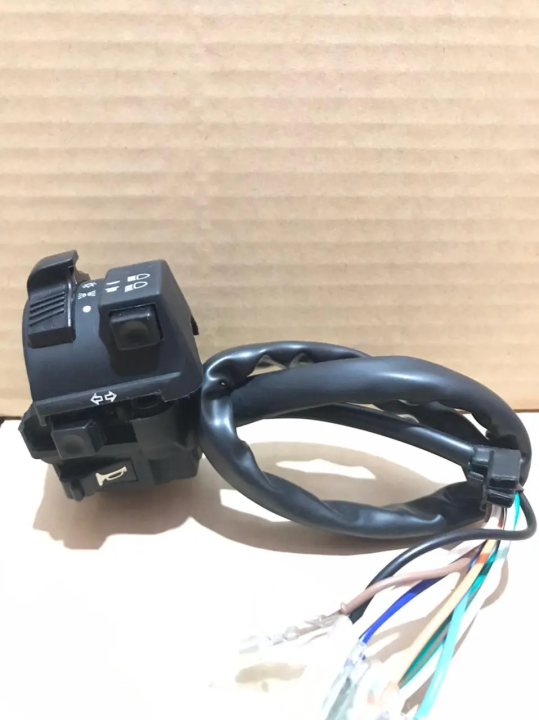 Atlas Honda Switch Winker Assembly CG125 Self l Button Side Assembly CG125 Self Atlas Honda l Clutch side Indicator assembly CG125 Self Edition