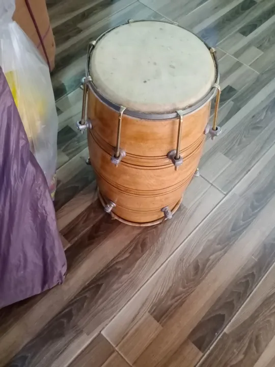 1pcs%2017%20inch%20long%20sheesham%20Wooden%20dholak%20wedding%20drum,%20Bolt-tuned,%20dhol%20Mehndi%20Dhole%20Musical%20Instruments,%20wood%20Dhole%20With%20Metal%20Hooks%20dhol%20-%20Image%207