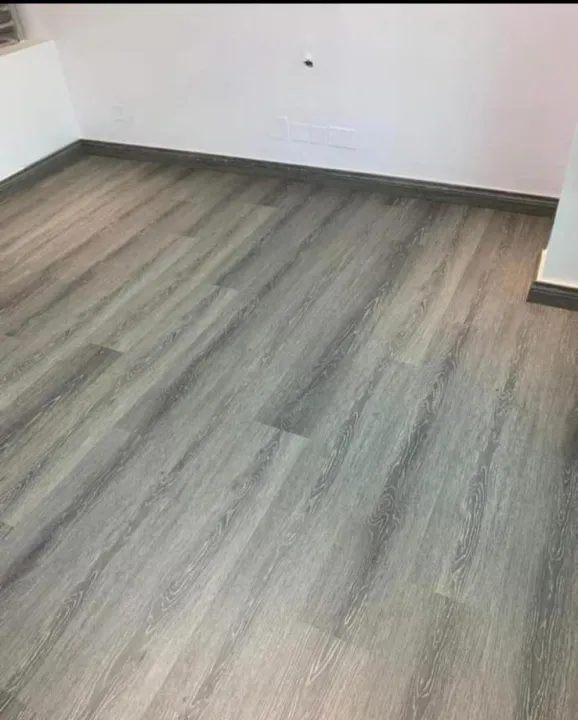 PVC%20Vinyl%20Flooring/vinyl%20flooring/Vinyl%20Flooring/Vinyl%20flooring%20Planks%20(6"x36",1.2mm)%20-%20Image%203