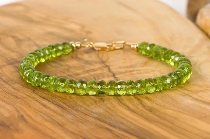 Peridot Bracelet, Green Gemstone Delicate Bracelet, Genuine Peridot Handmade Jewelry