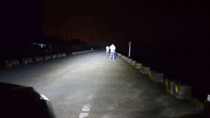 C6%20Car%20LED%20Headlight%20Kit%20H4%20Hi/Lo%20Beam%206500K%20-%20Image%204