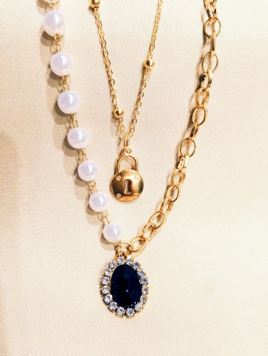 Elegant%20Multi%20Layered%20Chains%20Designer%20Chokar%20Necklace%20with%20Pendants%20-%20Image%206
