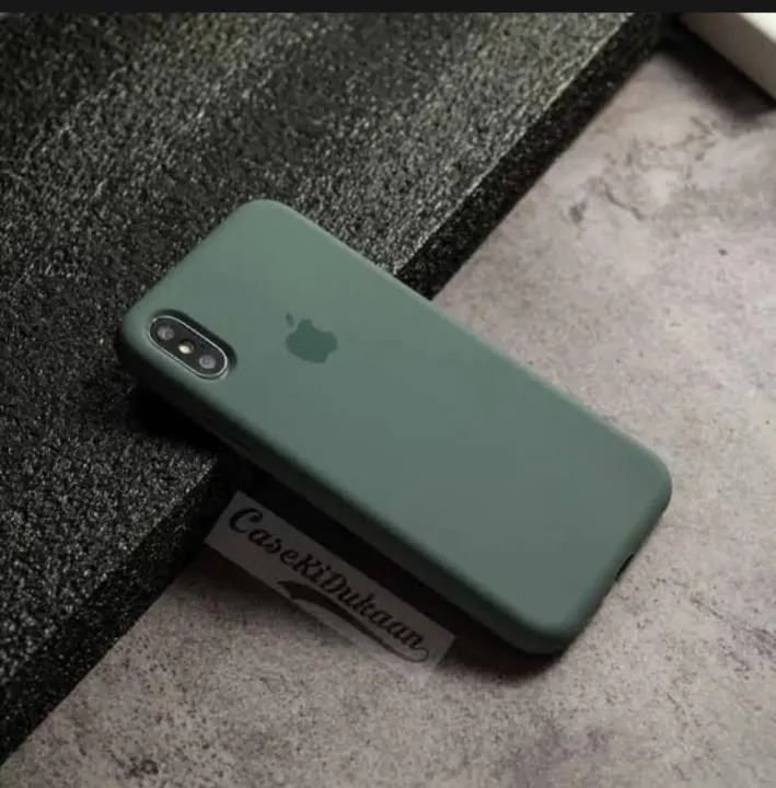 iPhone%20XS%20Max%20Silicone%20Case%20with%20Soft%20Microfiber%20Lining%20and%20Wireless%20Charging%20Support%20-%20Image%203