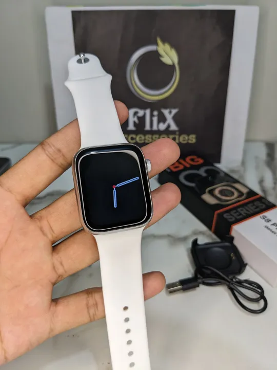 S8%20PRO%20Max%20Series%208%20Smart%20Watch%20With%20ALWAYS%20ON%20DISPLAY%20%7C%201.99''%20Bezel%20Less%20Display%20%7C%20Bluetooth%20Calling%20%7C%20Health%20Fitness%20Tracking%20Features%20-%20Image%205