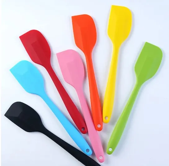 Silicone%20Spatula%20Heat%20Resistant%20Non-Stick%20Flexible%20Rubber%20Kitchen%20Essential%20Gadget%20Premium%20Scraper%20SpoonS%20-%20Image%208
