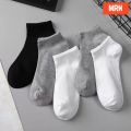Pack of 5 pairs Cotton ankle socks for Unisex. 