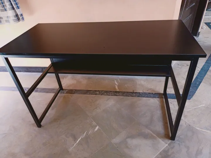 Computer%20Desk%20Study%20Table%20Gaming%20Writing%20Workstation%20Home%20Office%20Desk%20in%204%20colors,%20with%2018guage%20metal%20frame,%20laminated%20wooden%20-%20Image%204