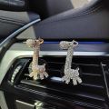1pc Bling Giraffe Design Car Air Vent Aromatherapy Diffuser Clip - Christmas Gifts for Men and Women. 