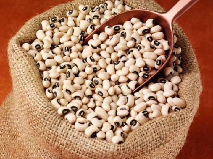 "Premium%20White%20Lobia%20%E2%80%93%20Nutritious%20&%20Delicious%20Beans"%7C%20SAFAID%20LOBIA%7C%20BLACK%20EYED%20BEANS%20%7C%20WHITE%20KIDNEY%20BEANS%20%7C%20COW%20PEAS%20%7C%20FIELD%20PEAS%20%7C%20CHAWLI%20%7C%201KG%20-%20Image%204