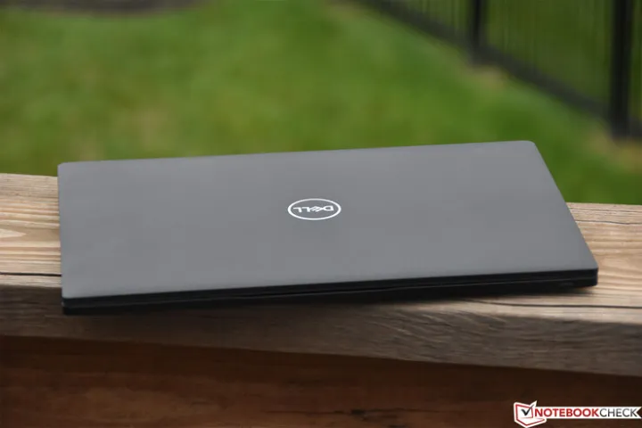 Daraz%20Like%20New%20Laptops%20-%20Dell%20Latitude%205490%20Ultra%20Book,%20Core%20i5%208th%20generation,%208GB%20DDR%20Ram,%20256GB%20Solid%20State%20Drive%20SSD,%2014.1"%20HD%20Led%20Display,%20Intel%20HD%20Graphics%20-%20Image%206