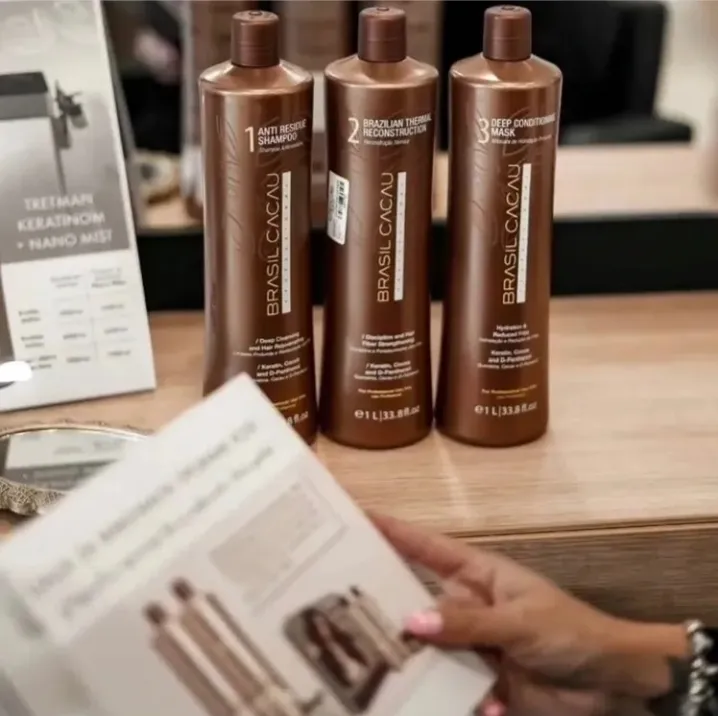 Brazilian%20Keratin%20Hair%20Treatment%20Smoothing%20Blowout%20Kit%20Original%20Cadiveu%20Brasil%20Cacau,%203%20products%201L/33%20fl.oz%20-%20Image%203