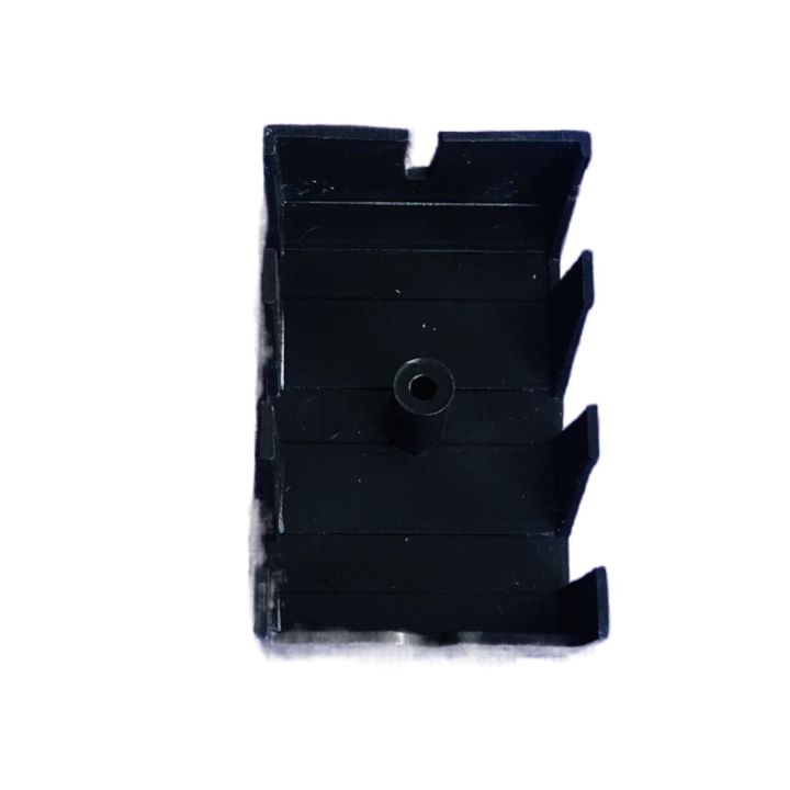 Toyota%20Corolla%201982%20front%20grill%20plastic%20c%20logo%201%20pc%20-%20Image%203