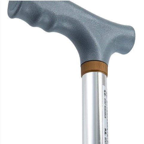Medical%20Adult%20four%20legs%20orthopedic%20walking%20crutches%20crutch%20stick%20non-slip%20Aluminum%20Crutches%20Adjustable%20Easy%20Carrying%20-%20Image%204