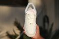 Nikee Air Force 1 Triple White. 