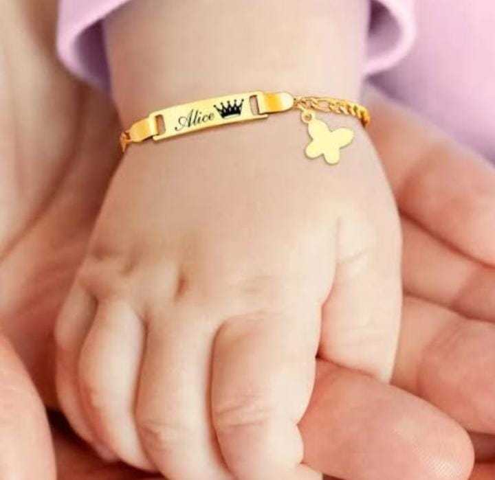 Customized%20name%20breclet%20for%20kids%20with%20name%20engraverd%20it.%20-%20Image%207