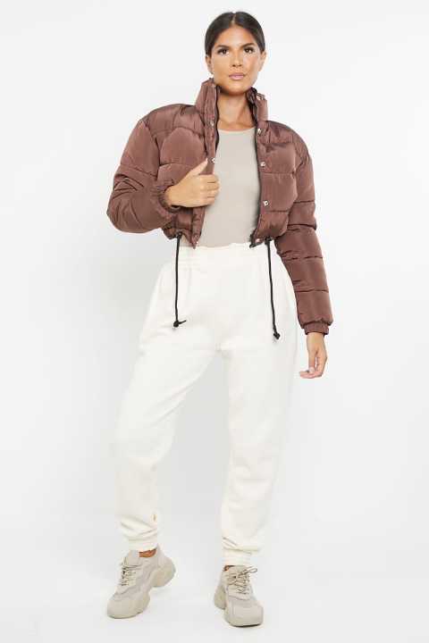 Women's%20Padded%20Crop%20Puffer%20Jacket%20%E2%80%93%20Warm%20and%20Stylish%20Winter%20Wear%20-%20Image%205