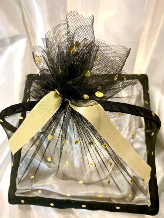 Square%20Empty%20Gift%20Basket%20with%20Colorful%20net%20Wrap%20Best%20for%20Birthday/Anniversary/Wedding/Gift%20By%20Maxify%20Store%20-%20Image%202