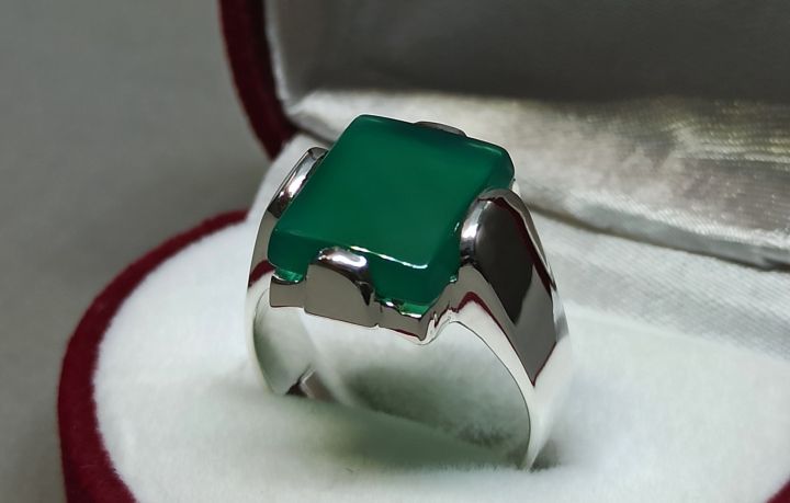 Natural%20Mens%20Green%20Aqeeq%20Ring%20Sterling%20Silver%20925%20Green%20Onyx%20Ring%20Women%20Green%20Agate%20Ring%20Handmade%20Green%20Carnelian%20Ring%20Real%20Green%20Akik%20Ring%20Original%20Gemstone%20Ring%20For%20Men%20-%20Image%202
