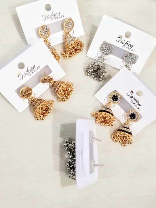 Jhumka%20Earrings%20for%20Girls%20%7C%20Bridal%20Wedding%20Jewelry%20%E2%80%93%20Elegant%20Beautiful%20Golden%20&%20Silver%20Mix%20Designs%20-%20Image%202