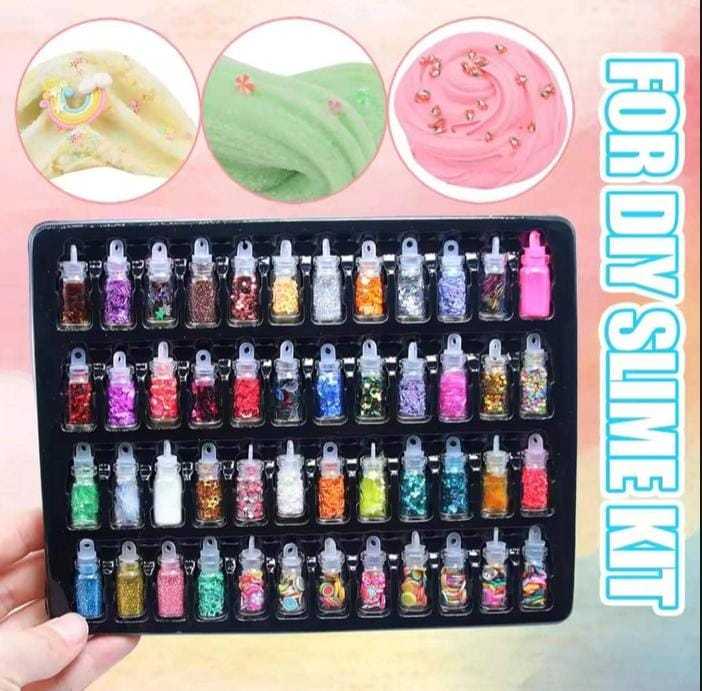 "12 Pcs Glitter Glass Bottle Set for Women - Premium Sparkle for Artificial Eyelashes, Nail Art, and Makeup - Mini Glass Jars with High-Quality Glitter for Eyelash and Nail Decoration - Perfect for Crafting, Fashion, and Party Looks"