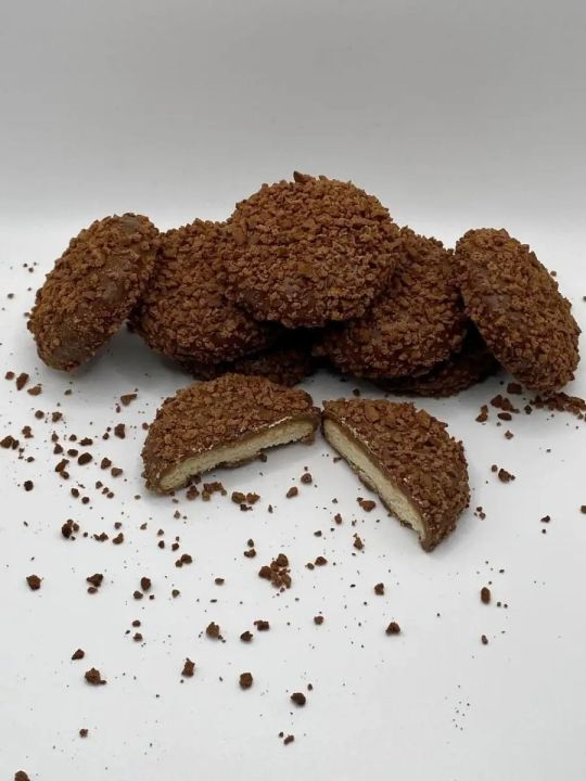 Ulker%20Albeni%20Bites%2072%20gram%20Caramel%20Filled%20Milk%20Chocolate%20Biscuits%20(Made%20in%20Turkey)%20-%20Image%203