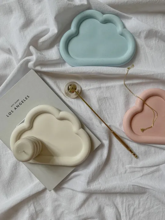 Cloud%20Tray%20-%20Cloud%20Jewelry%20Organizer%20-%20Cloud%20Accessory%20Holder%20-%20Ornament%20Cloud%20Dish%20-%20Vanity%20Cloud%20Tray%20-%20Minimalist%20%7C%20Aesthetic%20-%20Image%202