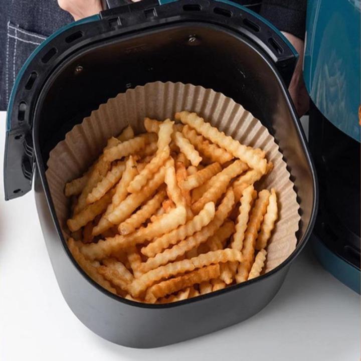 AIR%20FRYER%20LINERS%2050%20pcs%20%7C%20Disposable%20Paper%20Liner%20Non-Stick%20Mat%20Steamer%20Round%20Paper%20Baking%20Mats%20%7C%20Water-Proof%20Parchment%20Paper%20for%20Air%20Fryer%20%7C%20BuyVogue%20-%20Image%209